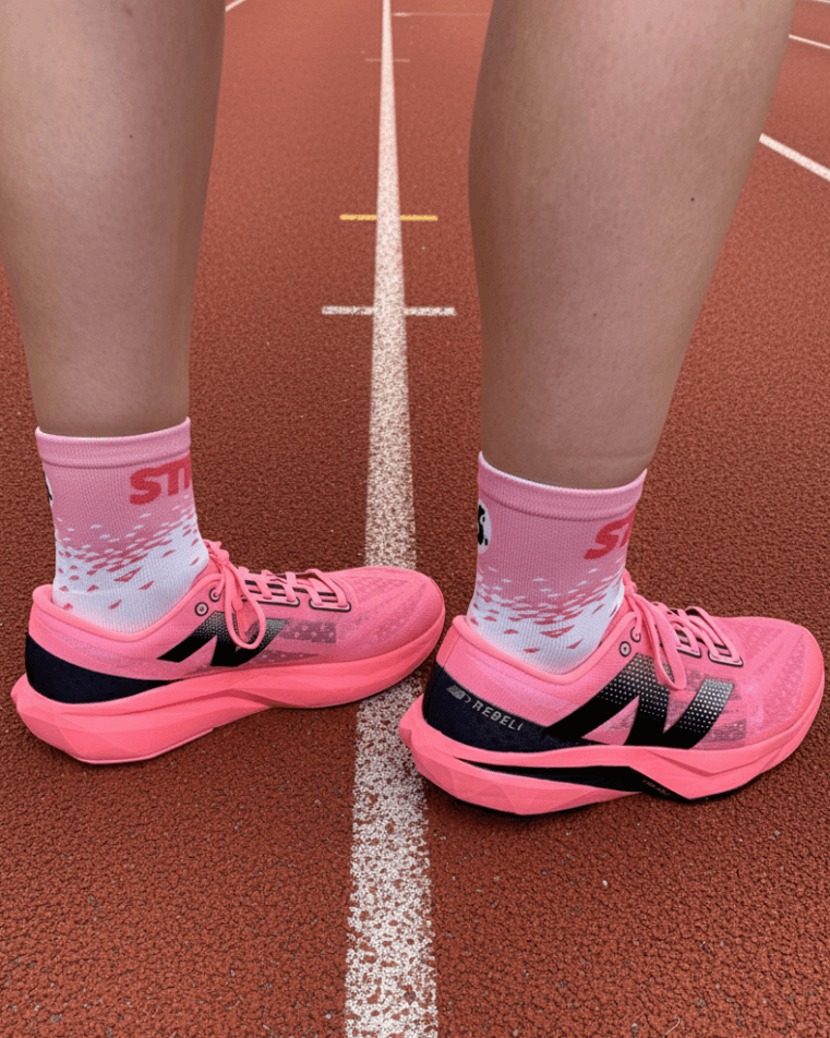 Performance Running Socks - Quarter Crew Flash Pink